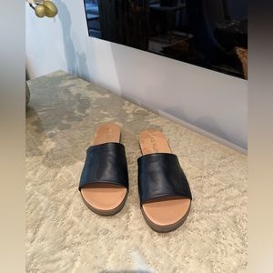Kurt Geiger leather slides. Size 38. Brand new.